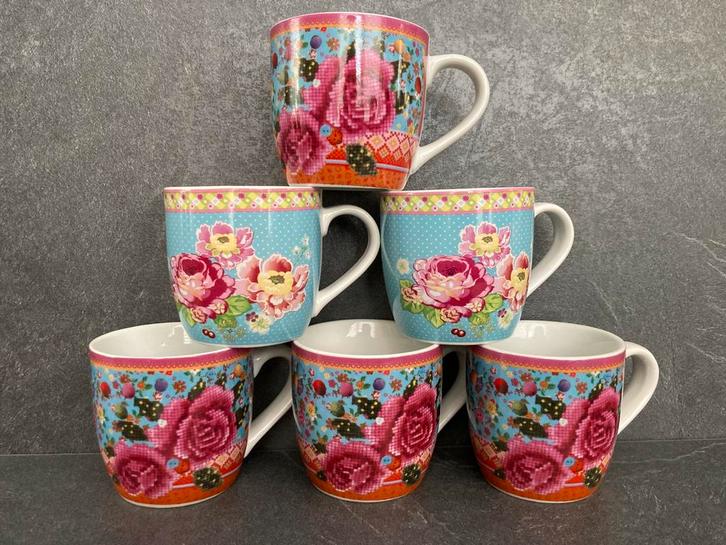 6 Albert Heijn (AH) bloemmotief mokken, 8,5 cm hoog., Huis en Inrichting, Keuken | Servies, Zo goed als nieuw, Kop(pen) en/of Schotel(s)