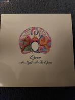 Queen - A night at the opera, Cd's en Dvd's, Vinyl | Rock, Ophalen of Verzenden, Zo goed als nieuw, Poprock