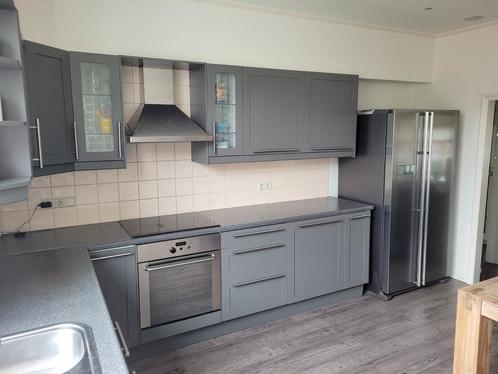 Nette hoekkeuken incl. apparatuur, Huis en Inrichting, Keuken | Complete keukens, Gebruikt, Hoekkeuken, Hout, Ophalen