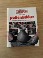 Handboek voor de pottenbakker Kenneth Clark, Ophalen of Verzenden, Zo goed als nieuw, Kleien en Boetseren