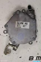 Onderdrukpomp Audi S8 4H 4.0 TFSI 07L145100F, Gebruikt