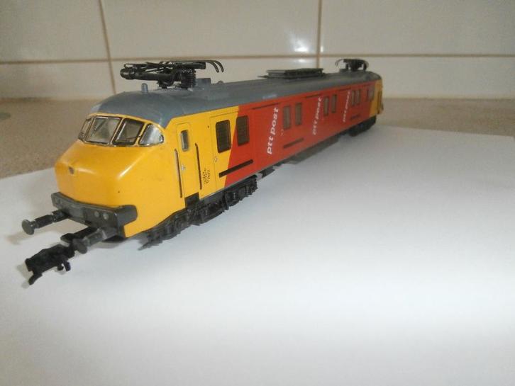 Marklin motorpost HO Gelijkstroom +2 postwagons, Hobby en Vrije tijd, Modeltreinen | H0, Zo goed als nieuw, Treinset, Wisselstroom