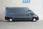 Peugeot Boxer 2.2 BlueHDi 165PK L3/H2 PDC CAMERA NAVI AIRCO, Auto's, Bestelauto's, Voorwielaandrijving, Stof, Gebruikt, 4 cilinders
