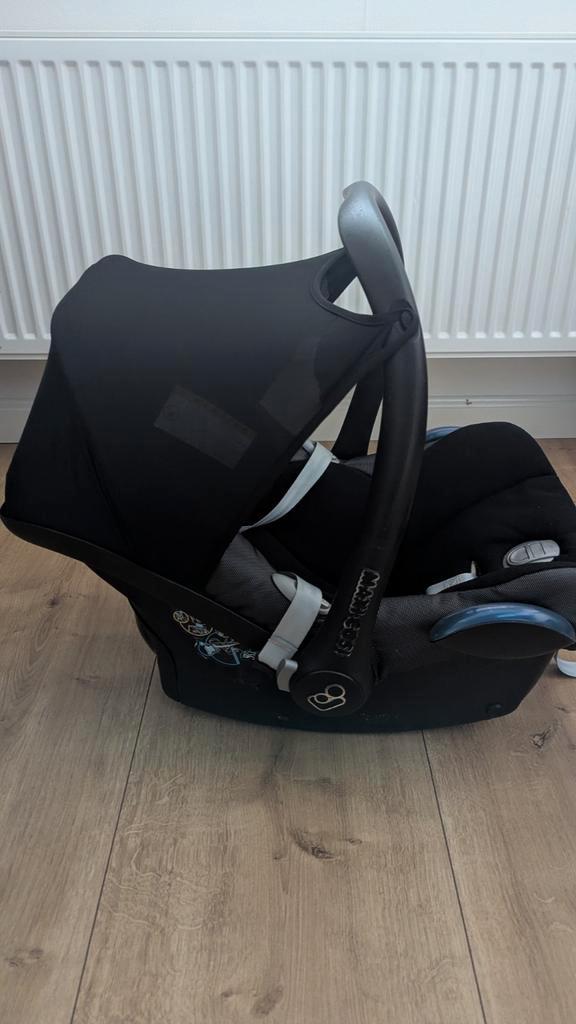 Maxi Cosi Cabriofix met familyfix base, wikkeldoek, Kinderen en Baby's, Autostoeltjes, Gebruikt, Maxi-Cosi, 0 t/m 13 kg, Isofix
