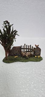 Luville Sheep at the Fence kerstdorp kerst poppetjes, Diversen, Kerst, Ophalen of Verzenden