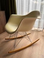 Originele Vitra. Eames rocking chair 2007, Huis en Inrichting, Ophalen, Kunststof, Gebruikt, Wit