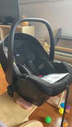 Autostoeltje Baby Carseat Chicco Essential i-Size, Autogordel, Ophalen of Verzenden, Zo goed als nieuw, Chicco
