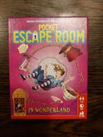 Pocket Escaperoom - In Wonderland, Ophalen of Verzenden, Zo goed als nieuw, 999 Games, Reisspel