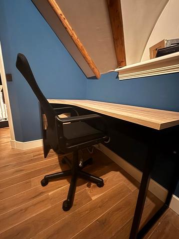 Zwarte Bureaustoel - Comfortabel & Stijlvol beschikbaar voor biedingen