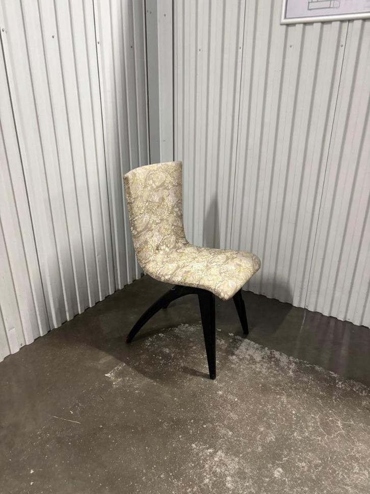 Prachtige Vintage Stoel — C.J. van Os Culemborg 1950-1960, Huis en Inrichting, Stoelen, Gebruikt, Eén, Hout, Stof, Bruin, Ophalen