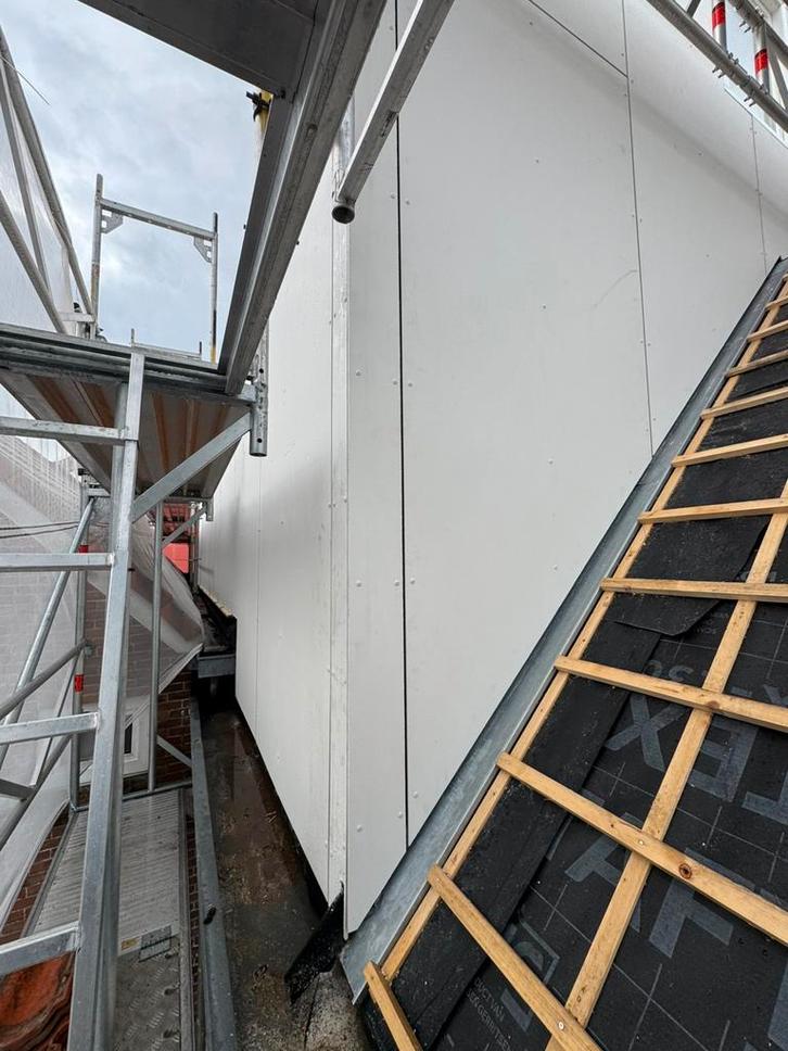 EQUITONE GEVELPANELEN T90 wit, Doe-het-zelf en Verbouw, Hout en Planken, Zo goed als nieuw, Plank, Overige houtsoorten, Minder dan 200 cm