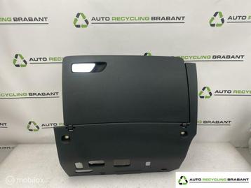 Dashboardkastje Audi A3 8V ORIGINEEL 8V1857035B beschikbaar voor biedingen