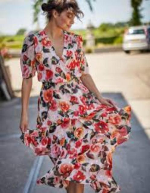 Ladress Jurk Naomie Chiffon Maat L kleur roze, Kleding | Dames, Jurken, Zo goed als nieuw, Maat 42/44 (L), Roze, Onder de knie
