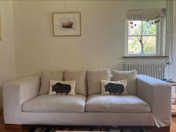 3-zitsbank & loveseat gratis ip te halen voor 23 juni