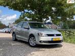 Volkswagen Jetta 1.2 TSI Trendline | Airco + Cruise Nu € 6, Voorwielaandrijving, Euro 5, Stof, Gebruikt