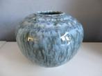 Decoratief vaas vaasje met druipglazuur blauw grijs glazuur, Antiek en Kunst, Ophalen of Verzenden