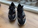Maruti zwarte sneakers maat 40/41, Ophalen of Verzenden, Zo goed als nieuw, Zwart, Sneakers of Gympen