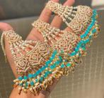 Nieuw Indiase 2-delig Indiase set oorbellen en tikka, Sieraden, Tassen en Uiterlijk, Verzenden, Nieuw, Goud, Overige materialen