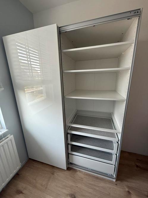 Witte Ikea pax kast te koop, Huis en Inrichting, Kasten | Kledingkasten, Zo goed als nieuw, 200 cm of meer, 50 tot 75 cm, Ophalen of Verzenden
