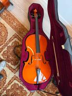 Gear4music 4/4 cello, Muziek en Instrumenten, Strijkinstrumenten | Cello's, Ophalen, Zo goed als nieuw, 4/4-cello, Met koffer