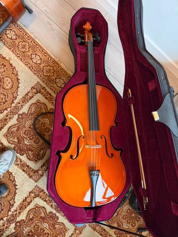 Gear4music 4/4 cello beschikbaar voor biedingen
