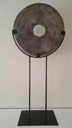 Ornament op voet, Ophalen of Verzenden, Metaal