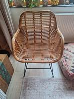 rieten stoel met zwart stalen pootjes, Huis en Inrichting, Stoelen, Ophalen, Bruin, Riet of Rotan, Zo goed als nieuw