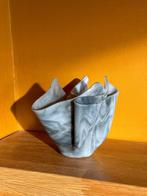 Prachtig vintage zakdoek vaasje, Antiek en Kunst, Antiek | Vazen, Ophalen of Verzenden