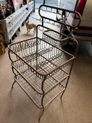 Retro IJzeren Bordenrek - 150x80cm ongeveer beschikbaar voor biedingen