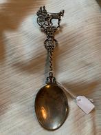 Zilveren Friesland Geboortelepel met Paard en Wagen, Ophalen of Verzenden, Zilver