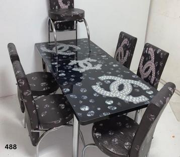 Moderne uitschuifbare eettafel – 130 cm tot 170 cm beschikbaar voor biedingen