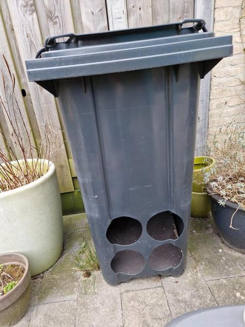 Slowfeeder 240 liter bak, Dieren en Toebehoren, Paarden en Pony's | Overige Paardenspullen, Gebruikt, Overige soorten, Ophalen