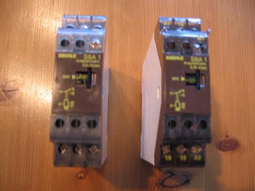 Eberle timer SBA-1 tijdrelais bruin wit., Hobby en Vrije tijd, Elektronica-componenten, Gebruikt, Verzenden