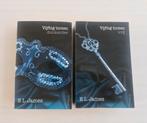 Vijftig Tinten – E.L. James (2 boeken: Donkerder & Vrij), Ophalen of Verzenden, Zo goed als nieuw