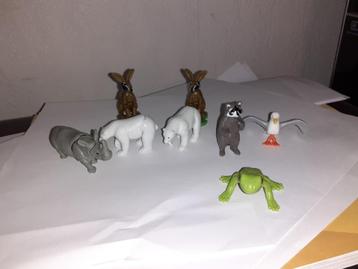 Dierfiguren uit verrassing ei  beschikbaar voor biedingen