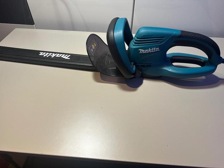 Makita UH5570 heggenschaar, Tuin en Terras, Heggenscharen, Gebruikt, Elektrisch, Ophalen of Verzenden