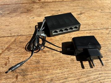 Tp-link switch LS1005G 5 poorten gigabit beschikbaar voor biedingen