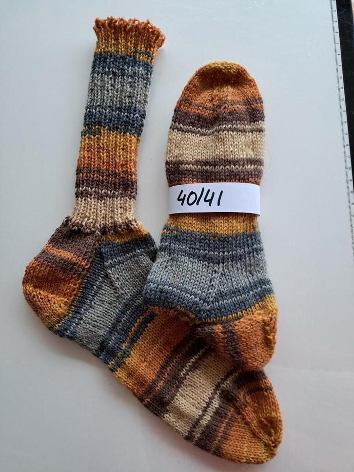 Mooie handgebreide warme wollen dames sokken, maat 40/41, Kleding | Dames, Sokken en Kousen, Nieuw, Sokken en Kniesokken, Maat 39 t/m 42