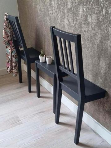 Dressboy,nachtkastje,kledingstandaard,kapstok,slaapkamer beschikbaar voor biedingen