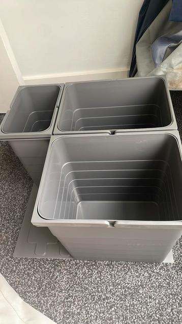 Afvalbak - Afvalscheidingsunit keuken beschikbaar voor biedingen