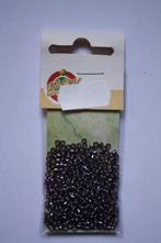1 zakje Make Me Rocailles zilverkern aubergine, Hobby en Vrije tijd, Kralen en Sieraden maken, Verzenden, Nieuw, Kraal