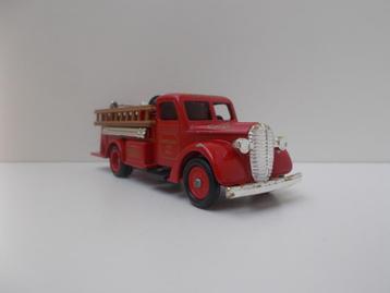 5320 Ford Fire Engine Lledo Days-Gone beschikbaar voor biedingen