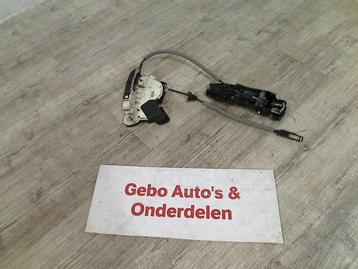 SLOTPLAAT LINKS VOOR Volkswagen Polo V (6R) (5k1837015b) beschikbaar voor biedingen