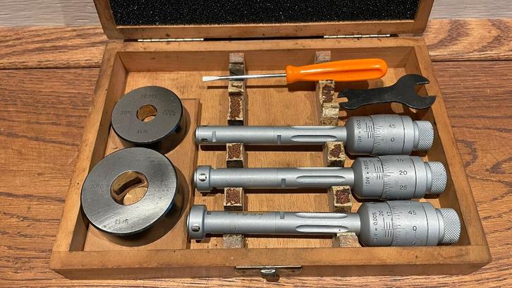 Tesa 3 punt binnen micrometer Set 11-20mm 0,005mm, Doe-het-zelf en Verbouw, Meetapparatuur, Zo goed als nieuw, Afstand, Ophalen of Verzenden
