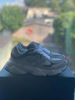 New Balance 9060 Sneakers, Verzenden, Zo goed als nieuw, Grijs, Sneakers of Gympen