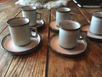 5x Kop en schotel Aardewerk bruin Driehoek Huizen Vintage, Antiek en Kunst, Antiek | Servies los, Ophalen of Verzenden