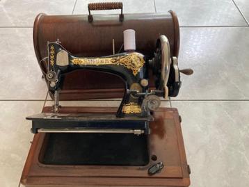 Singer naaimachine antiek beschikbaar voor biedingen