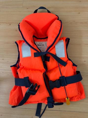 Zwemvest kind (20-30 kg) beschikbaar voor biedingen