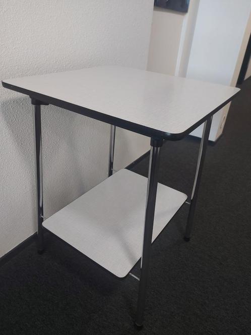 Vintage formica keuken/koffie- ontbijttafeltje - perfect, Huis en Inrichting, Tafels | Bijzettafels, Zo goed als nieuw, Rechthoekig