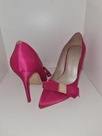 Z.G.A.N. prachtige Karen Millen hakken - maat 39, Kleding | Dames, Schoenen, Karen Millen, Ophalen of Verzenden, Zo goed als nieuw